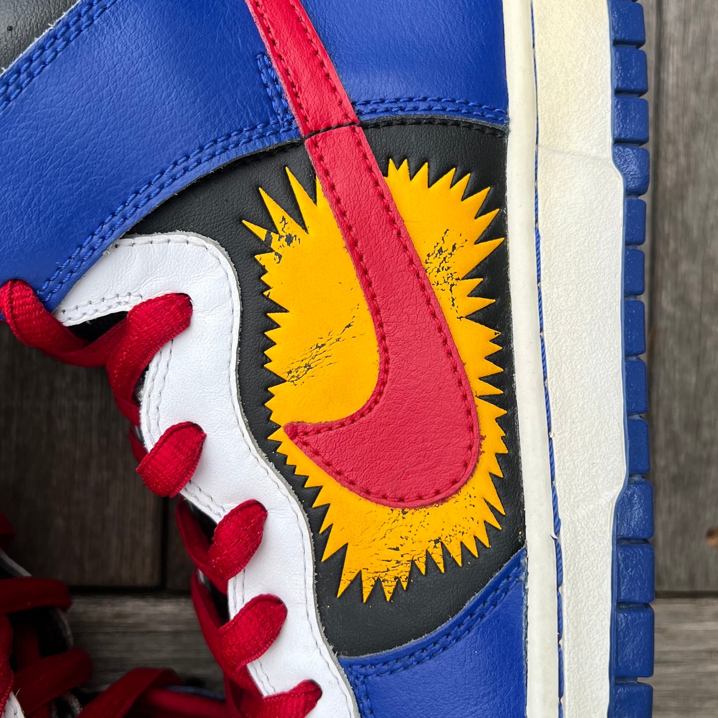 Nike SB Dunk High Comic Boom Size 10