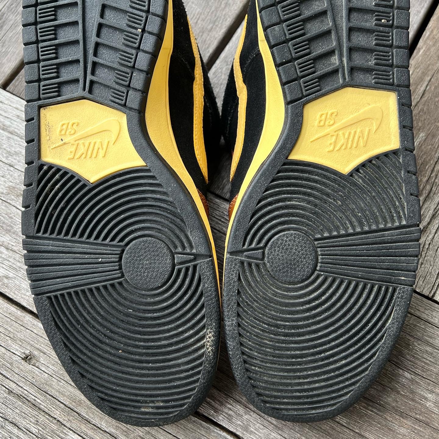 Nike SB Dunk Low Black & Tan Size 13