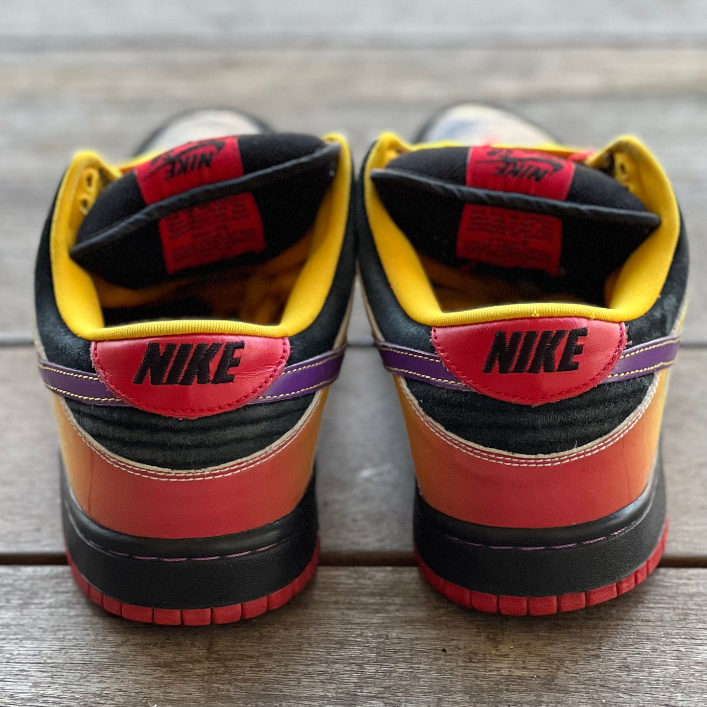 Nike SB Dunk Low Appetite for Destruction Size 10