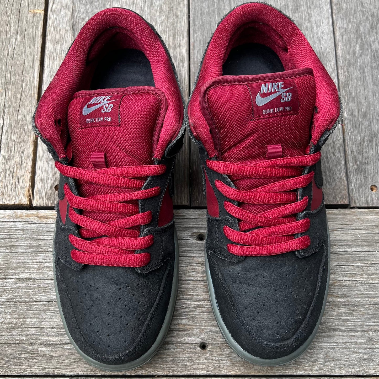 Nike SB Dunk Low Red Wine Size 8.5