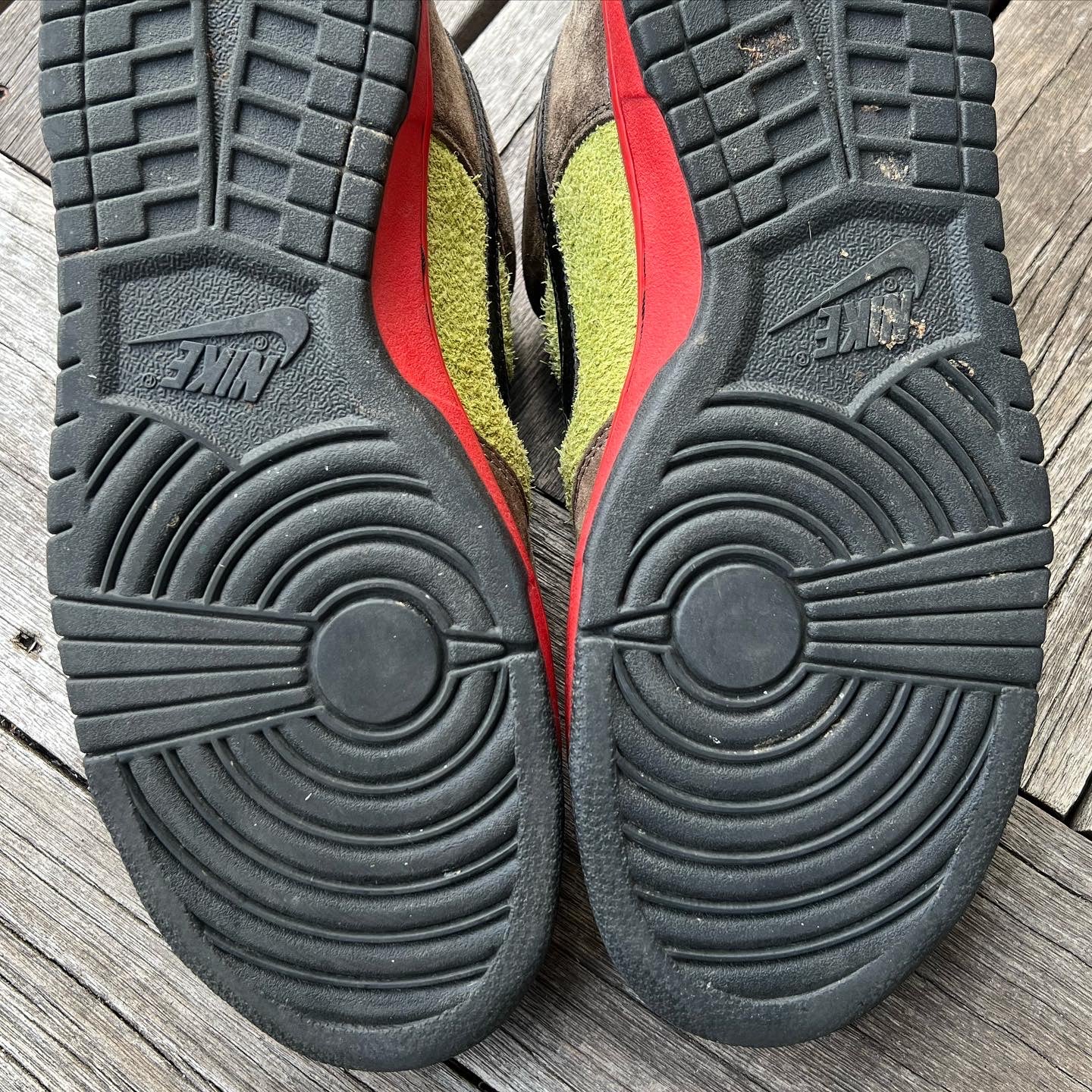 Nike SB Dunk Asparagus Size 12