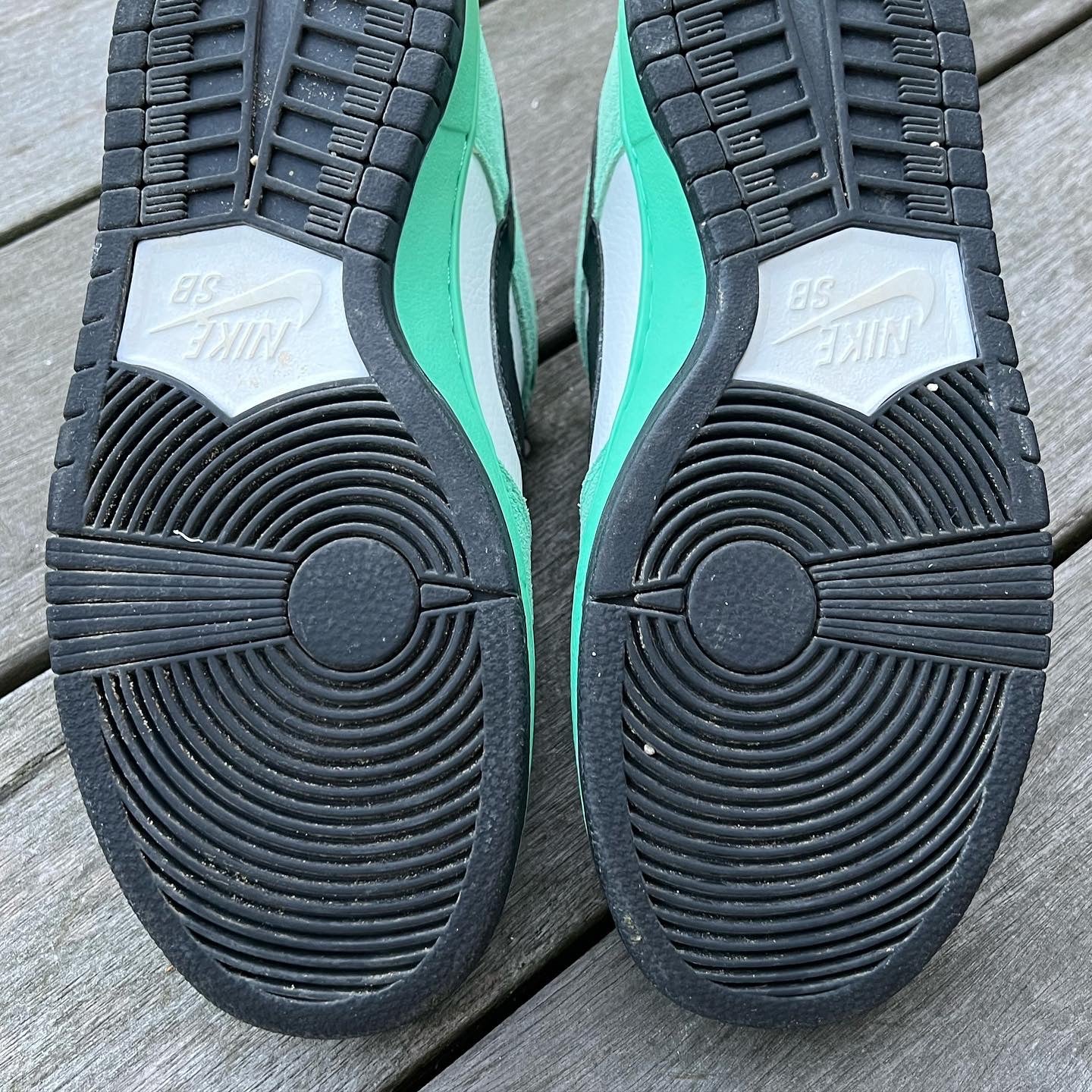 Nike SB Dunk Low Sea Crystal Size 8