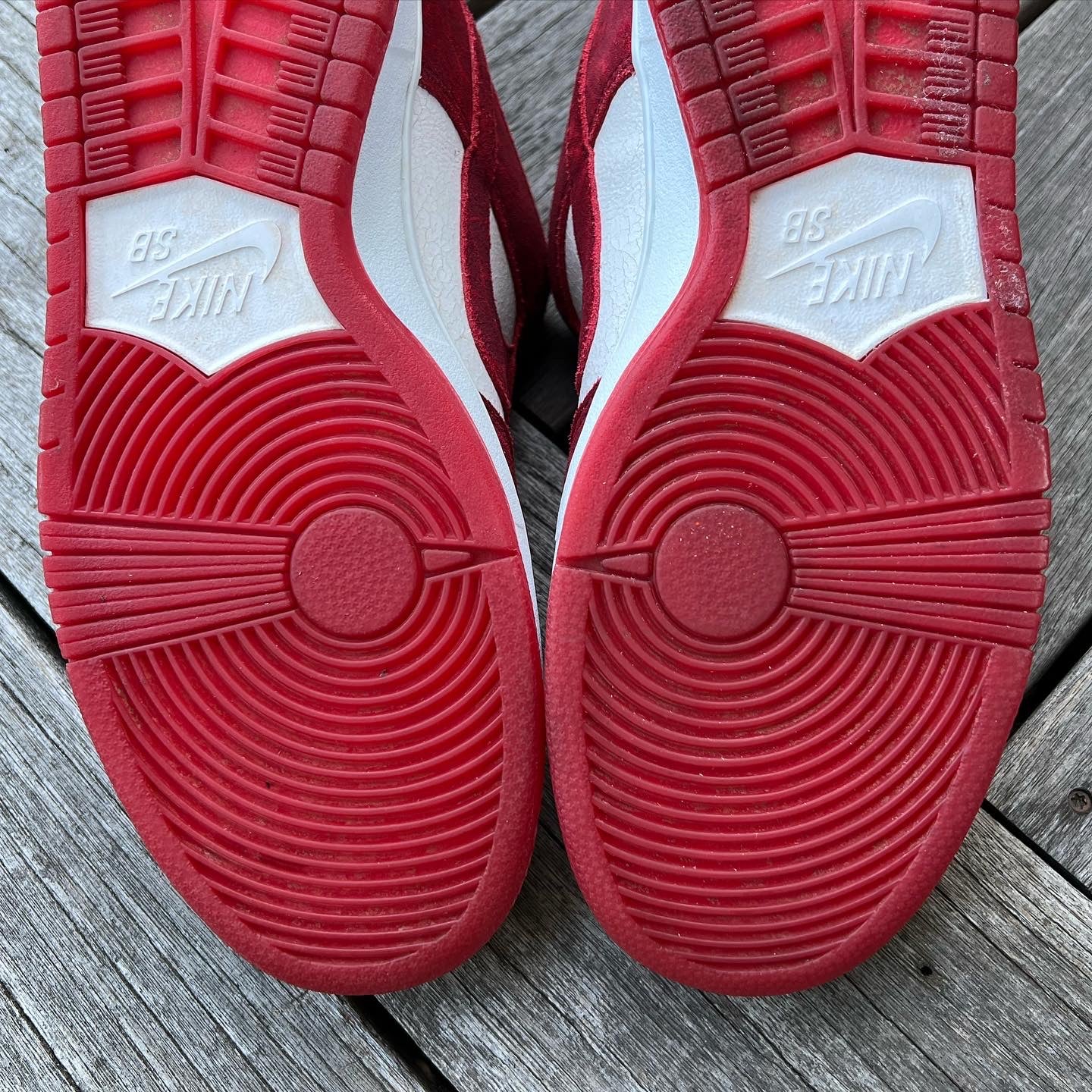 Nike SB Dunk Low Valentine’s Day/VDay Size 10