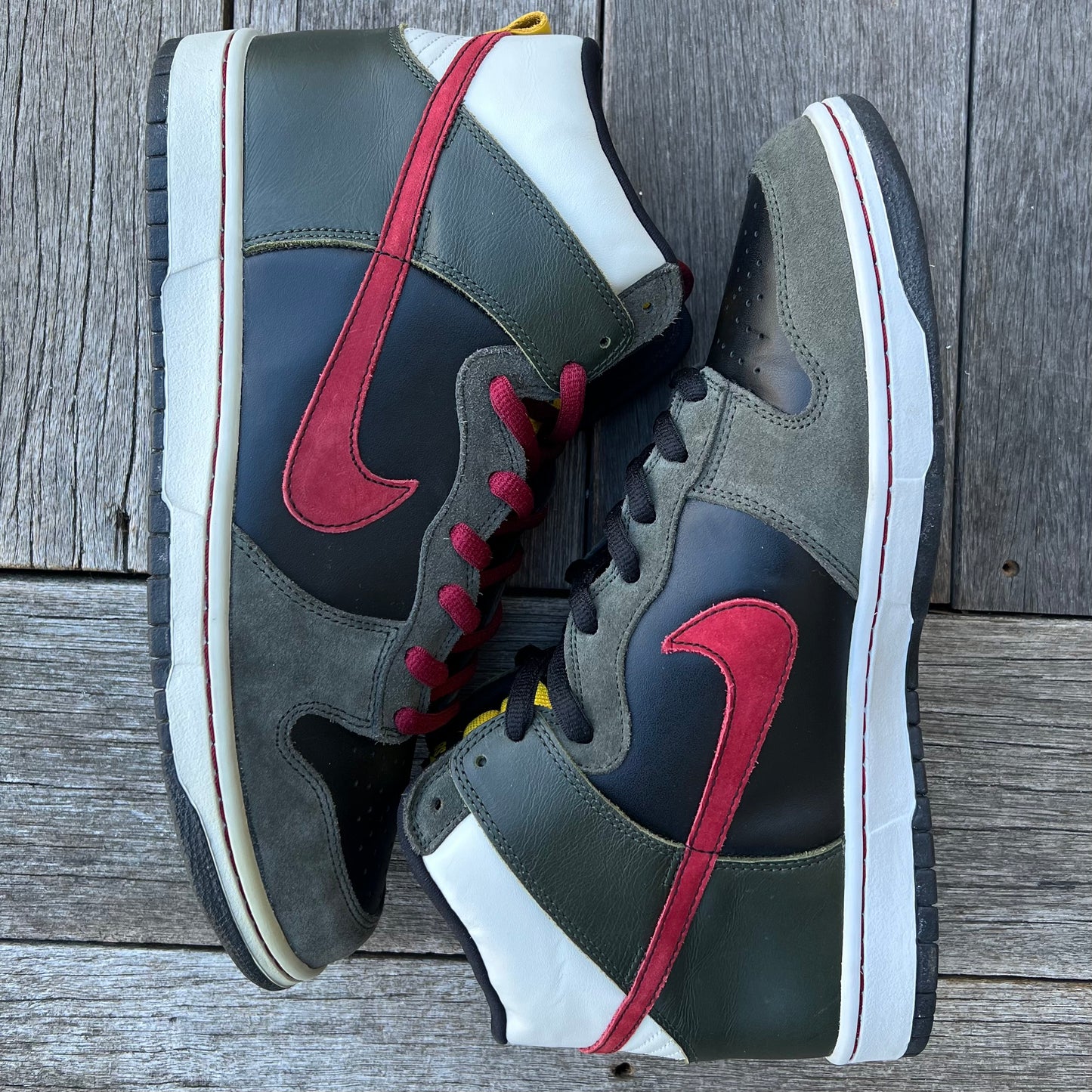 Nike SB Dunk High Boba Fett Size 13
