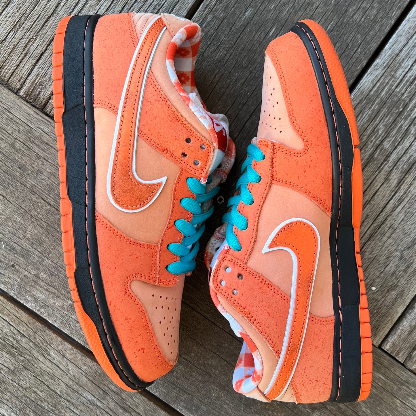 Nike SB Dunk Low Orange Lobster Size 7.5