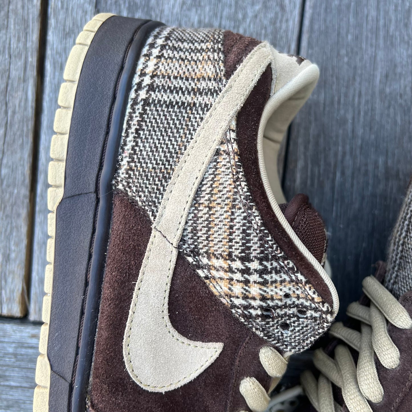Nike SB Dunk Low Tweed Size 10.5