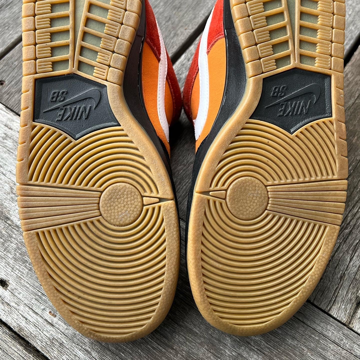 Nike SB Dunk Low Cinnabar Reverse Raygun Size 10