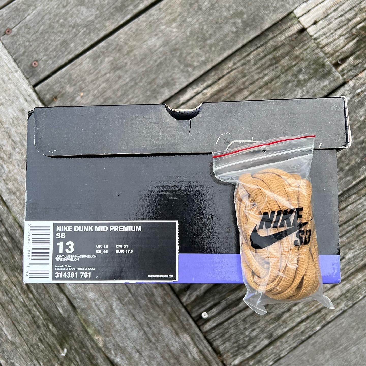 Nike SB Dunk Mid Mama Bear Three Bears Size 13