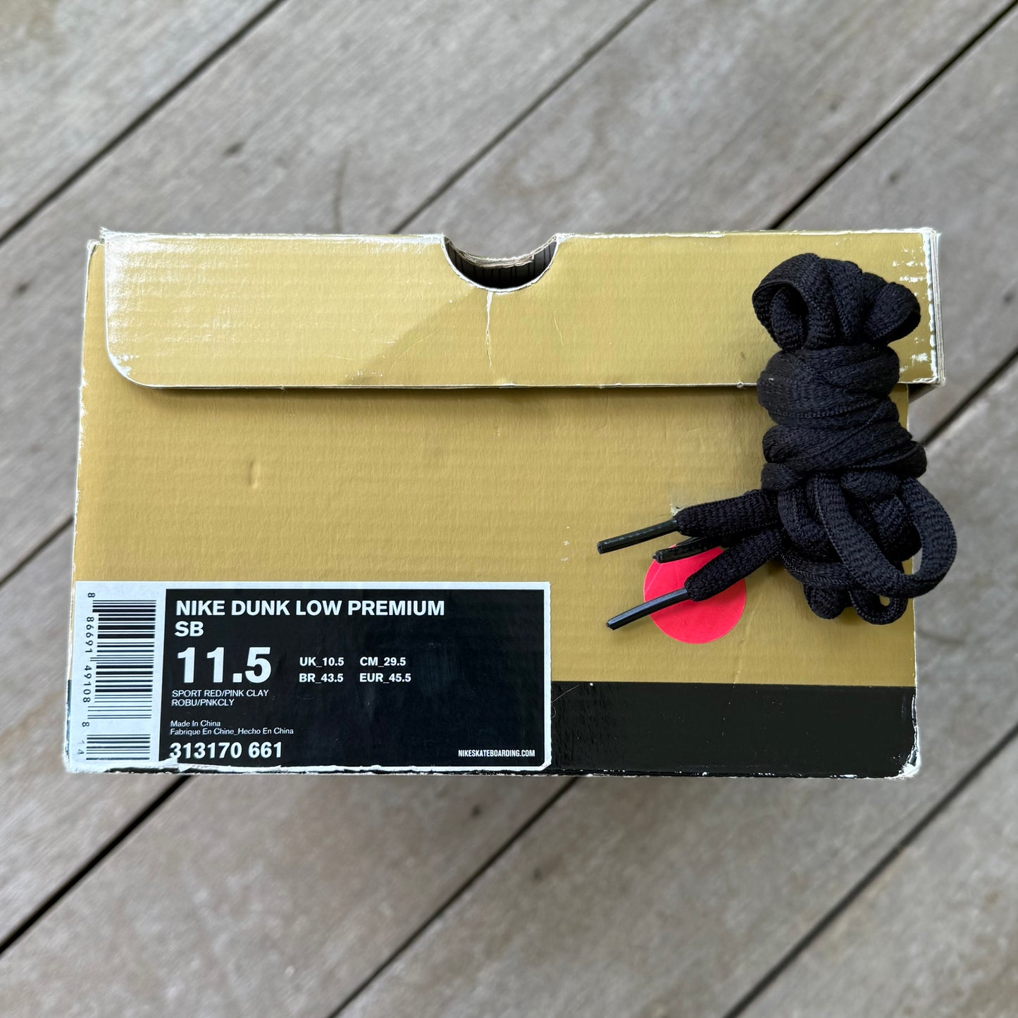 Nike SB Dunk Low Red Lobster Size 11.5