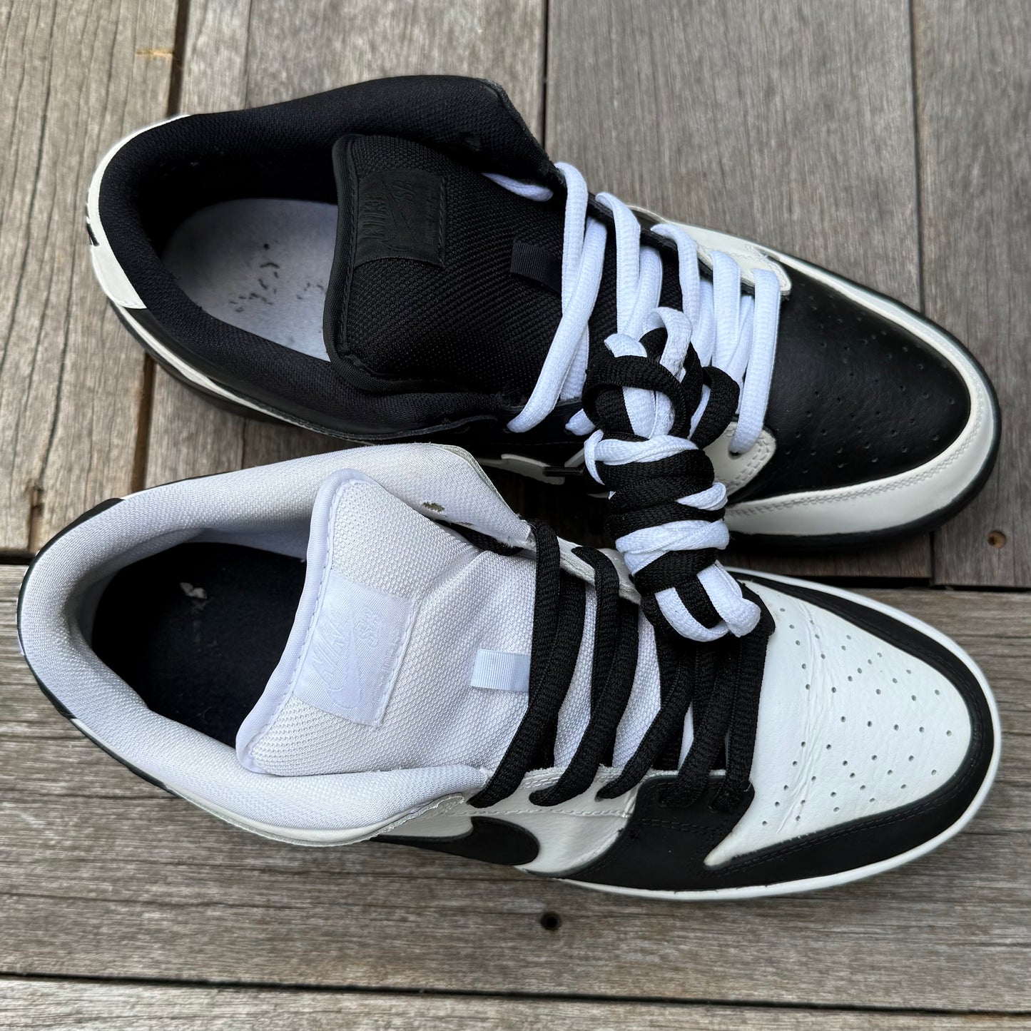 Nike SB Dunk Low Yin Yang Size 10.5