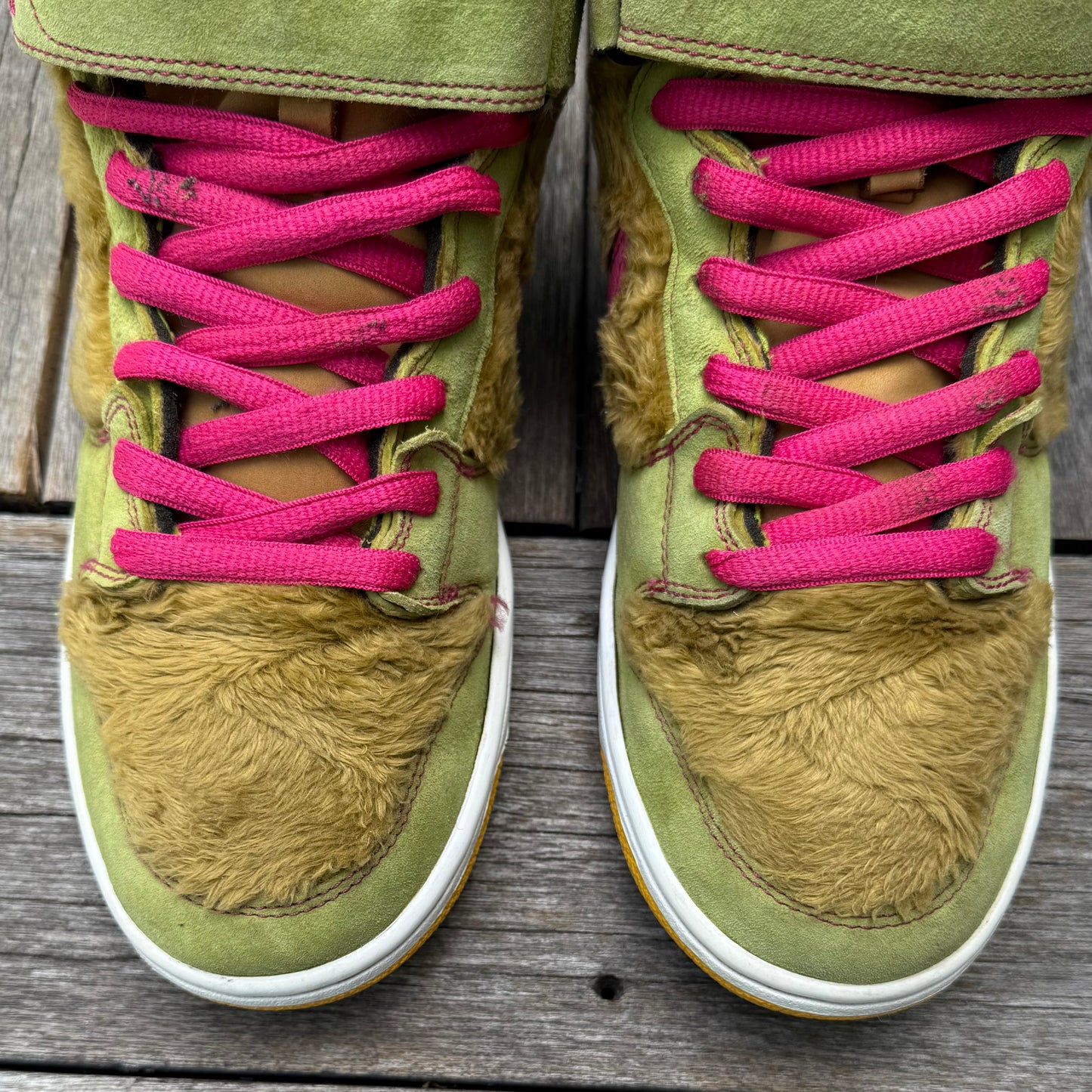 Nike SB Dunk Mid Three Bears Mama Bear Size 10