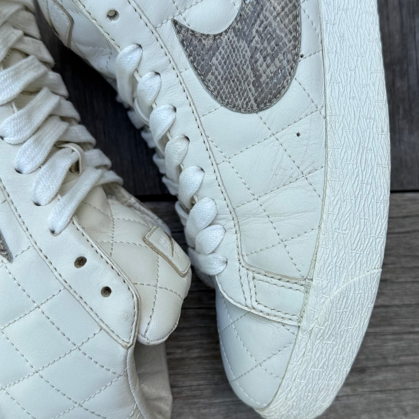 Nike SB Blazer White Supreme Size 10