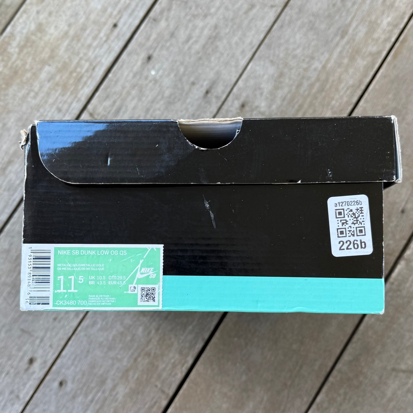 Nike SB Dunk Low Supreme Jewel Navy/Gold Size 11.5