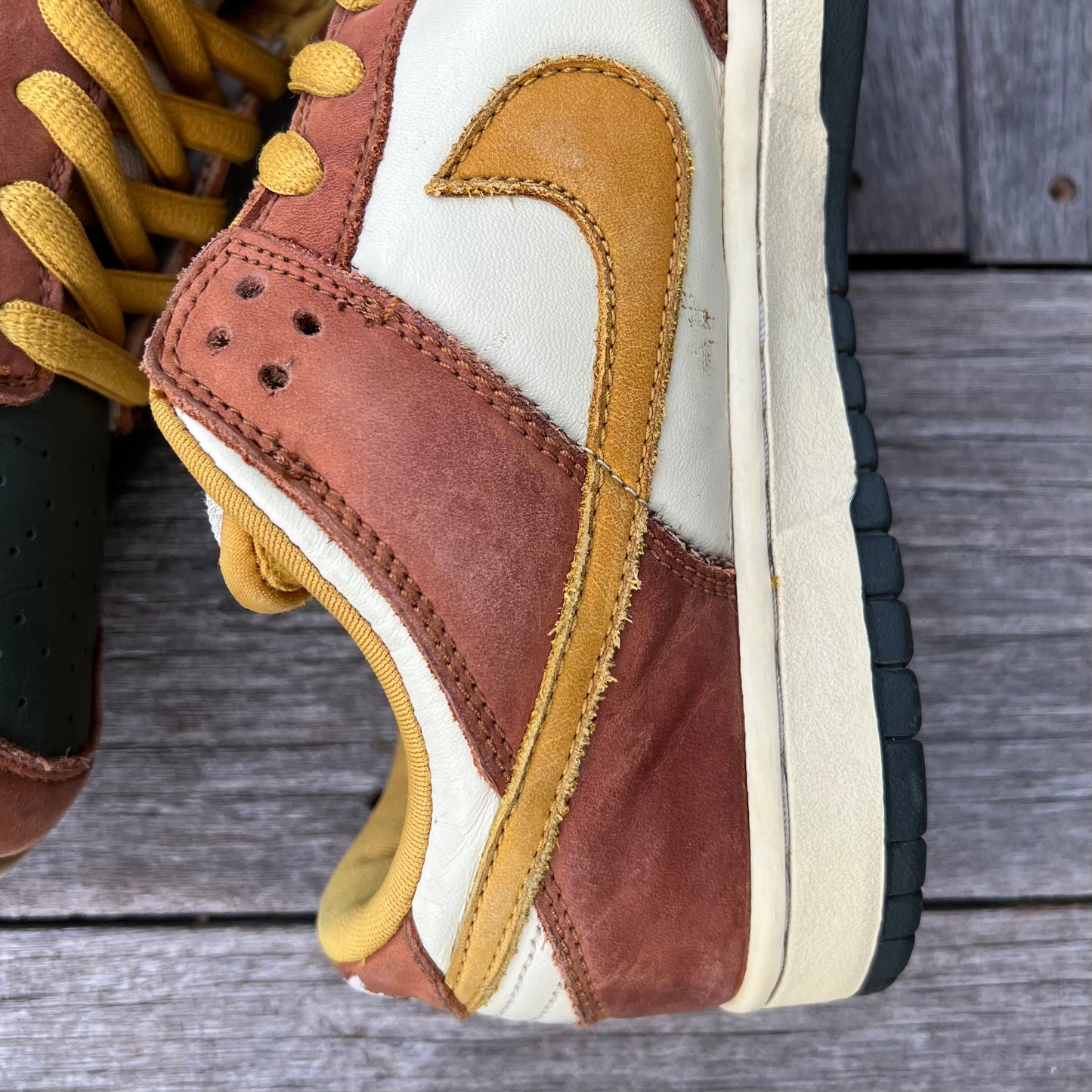 Nike SB Dunk Low Vapor Mineral Size 10.5