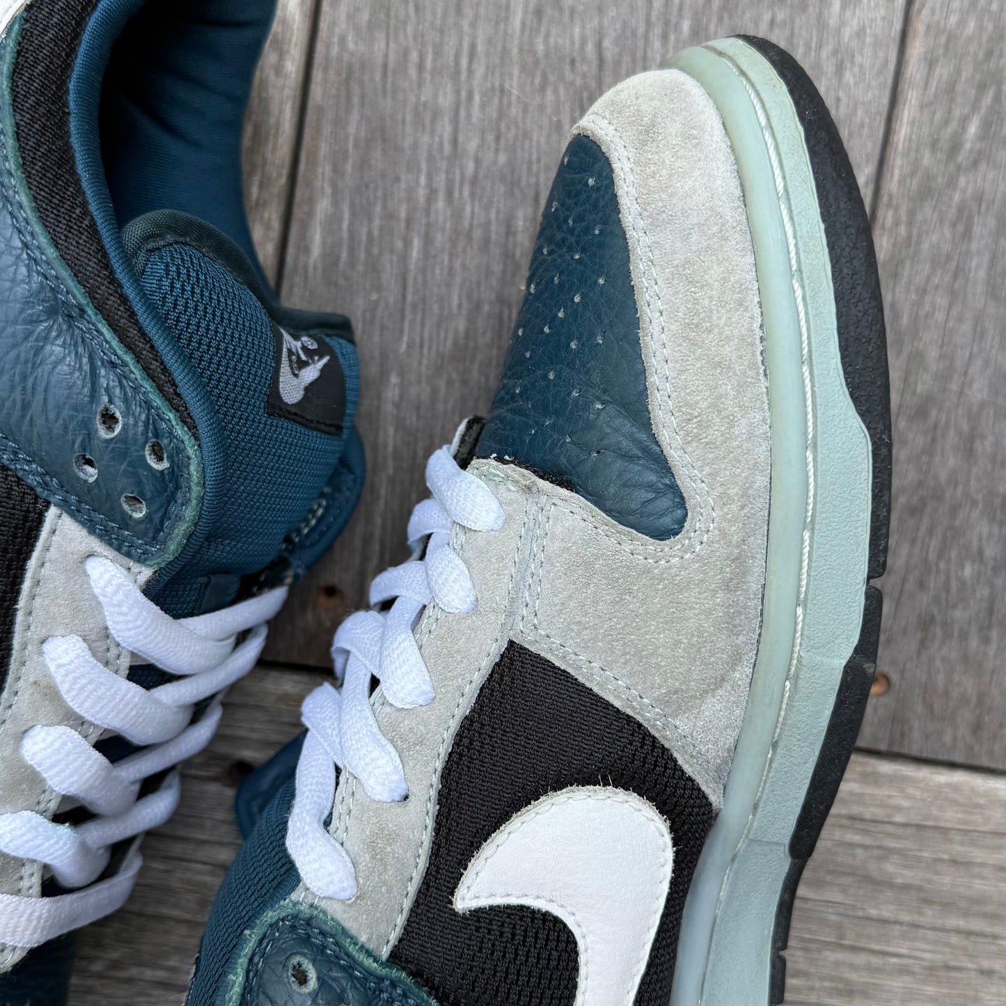 Nike SB Dunk Low Futura Size 10