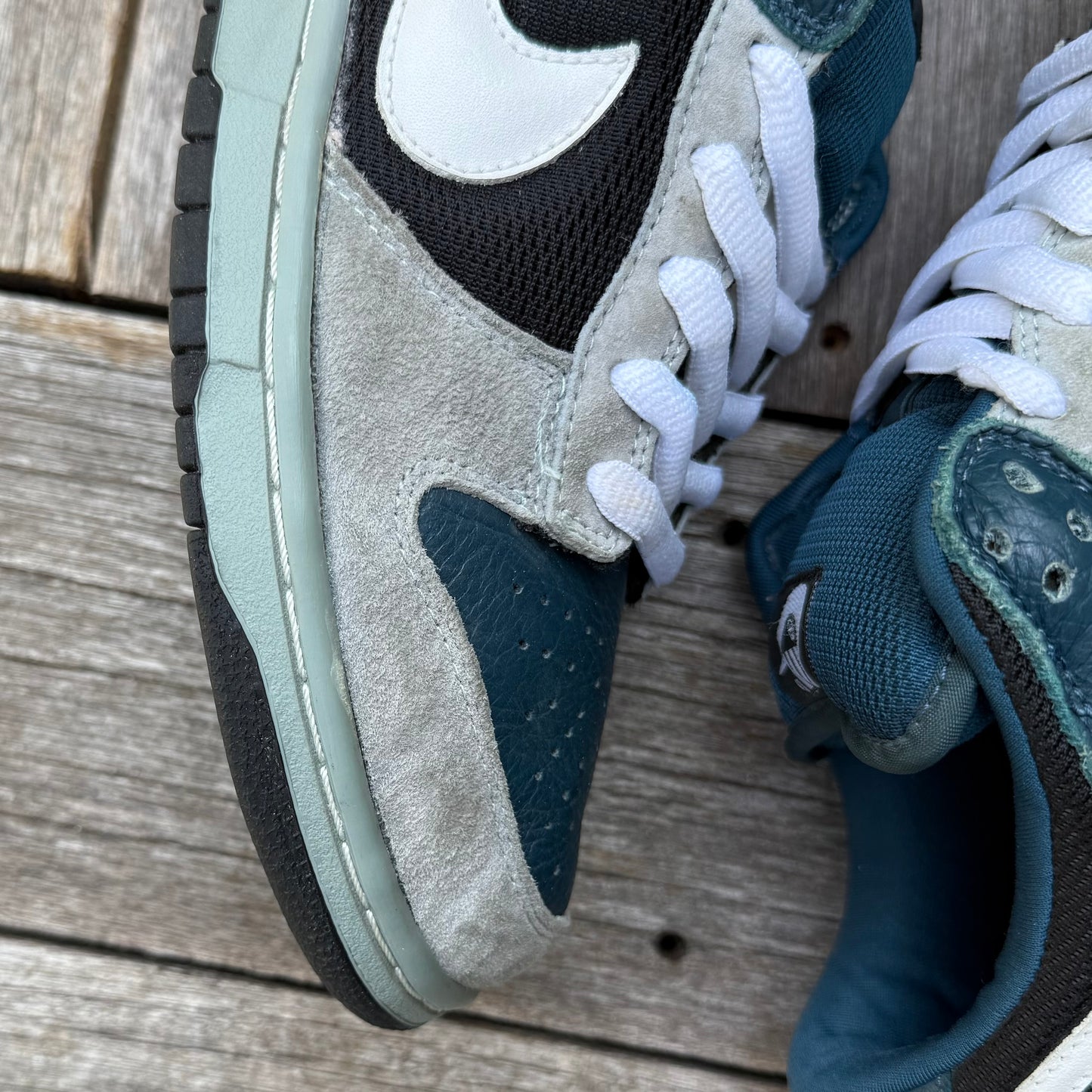 Nike SB Dunk Low Futura Size 10
