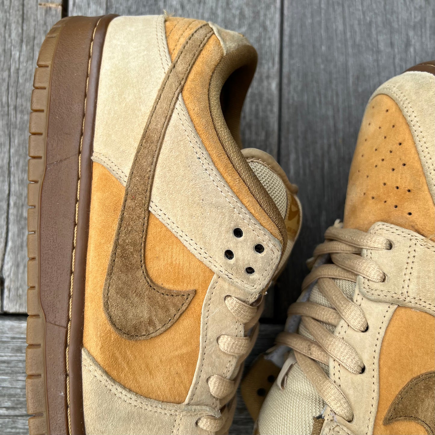 Nike SB Dunk Low Reverse Wheat Forbes Size 12