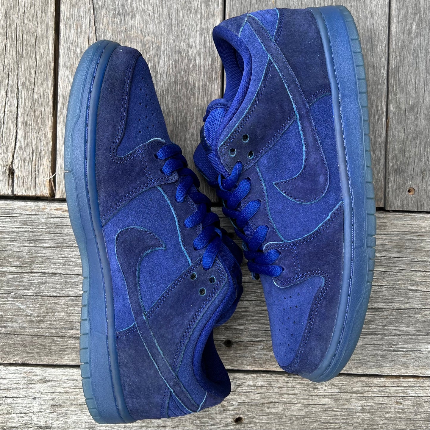 Nike SB Dunk Low Blue Moon Size 8.5