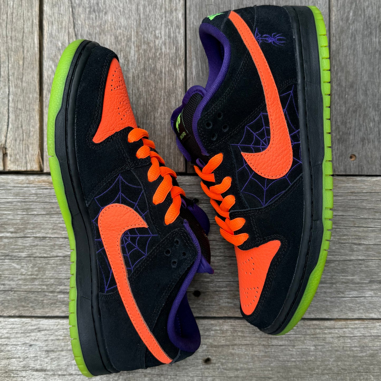 Nike SB Dunk Low Night of Mischief Size 8.5