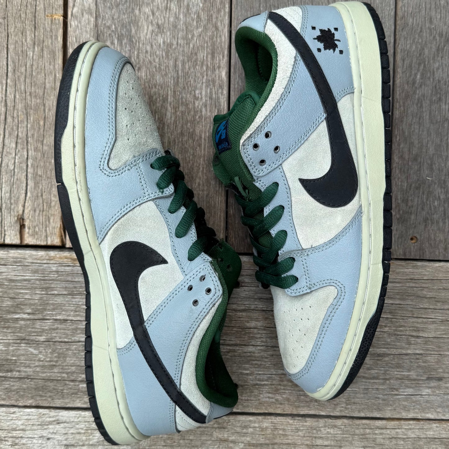 Nike SB Dunk Low Central Park Maple Leaf Size 10.5