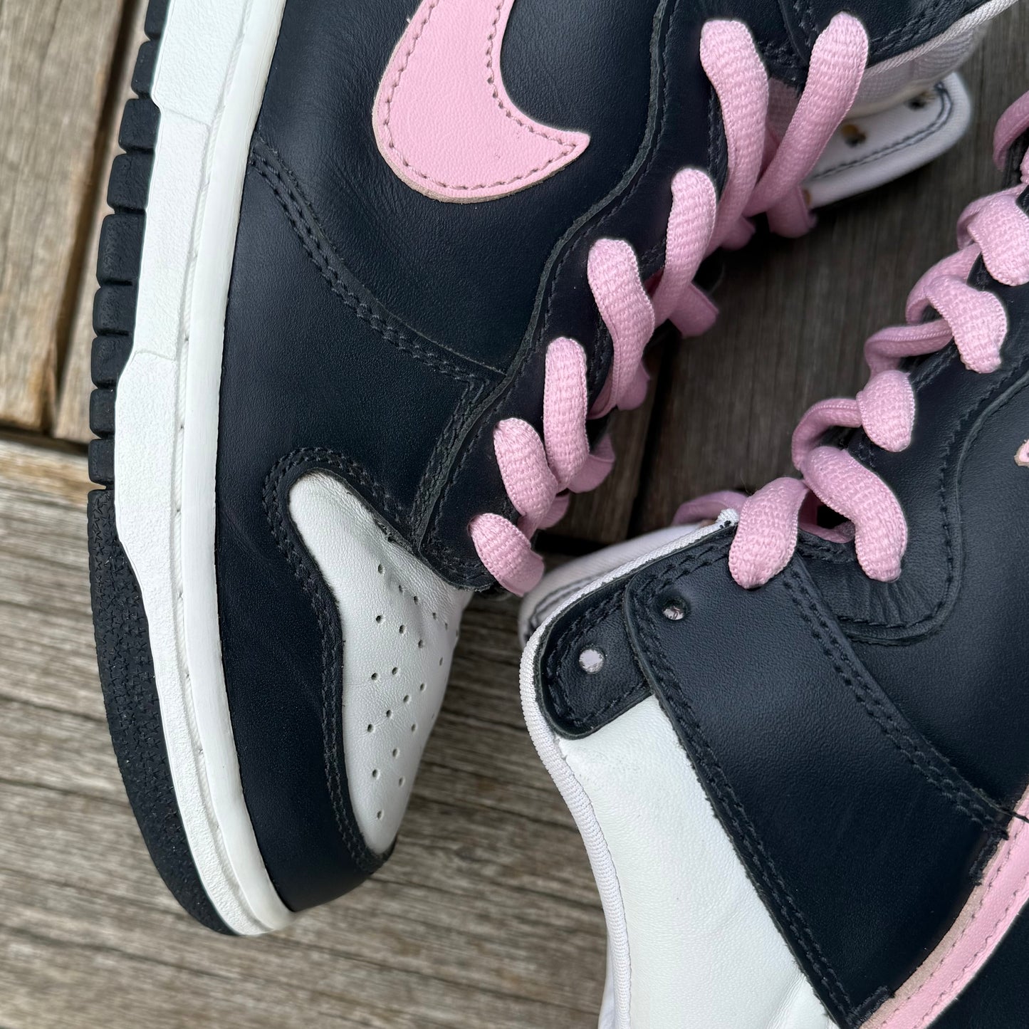 Nike SB Dunk High Shy Pink Obsidian Size 8
