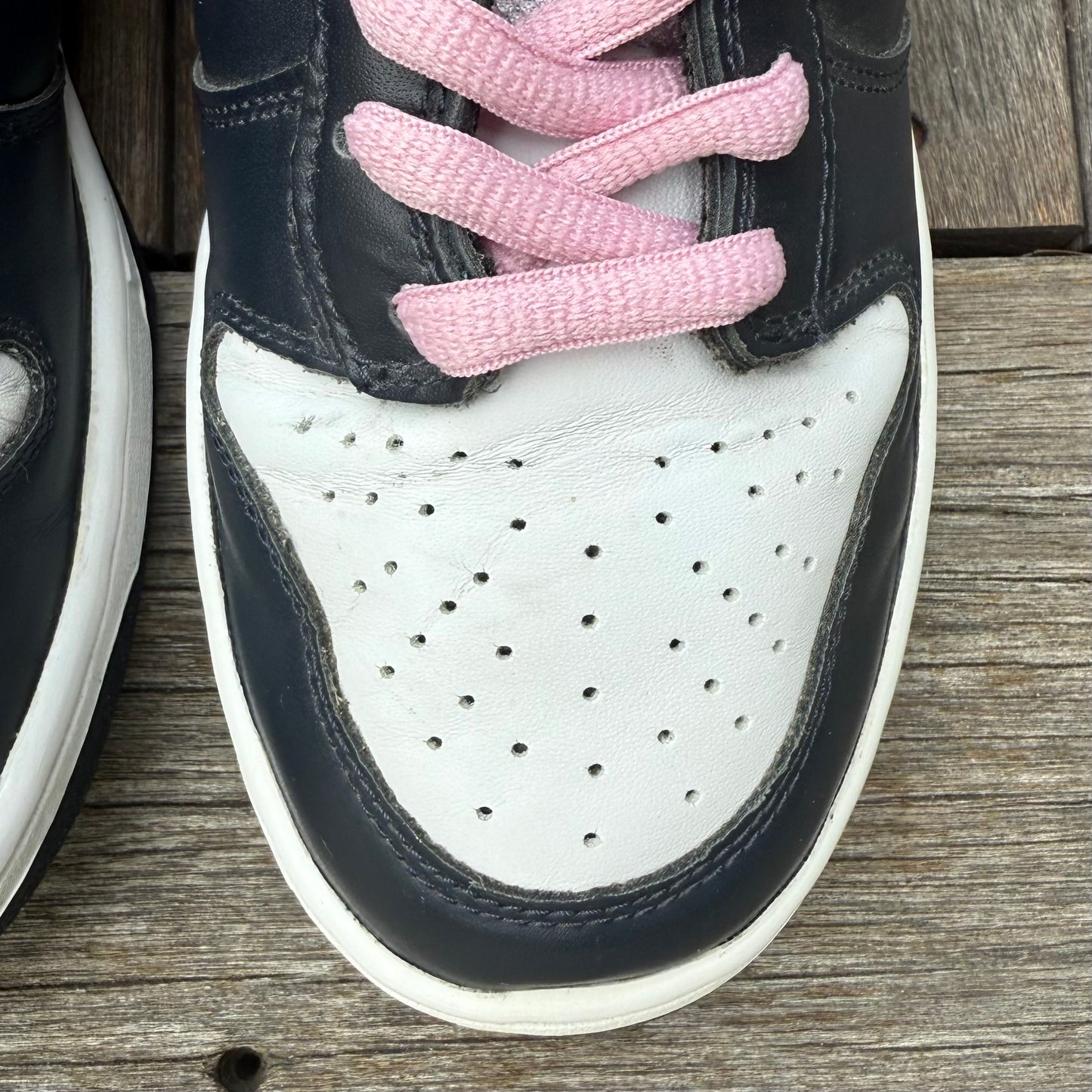 Nike SB Dunk High Shy Pink Obsidian Size 8