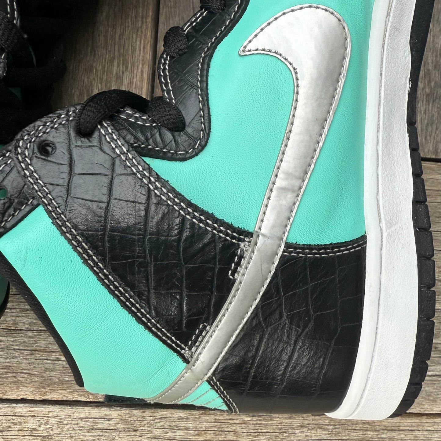 Nike SB Dunk High Tiffany Diamond Size 11.5