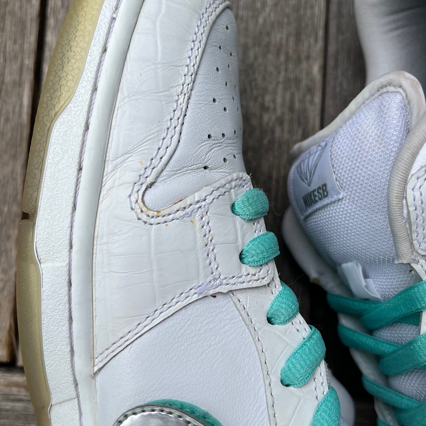 Nike SB Dunk Low White Diamond Size 11