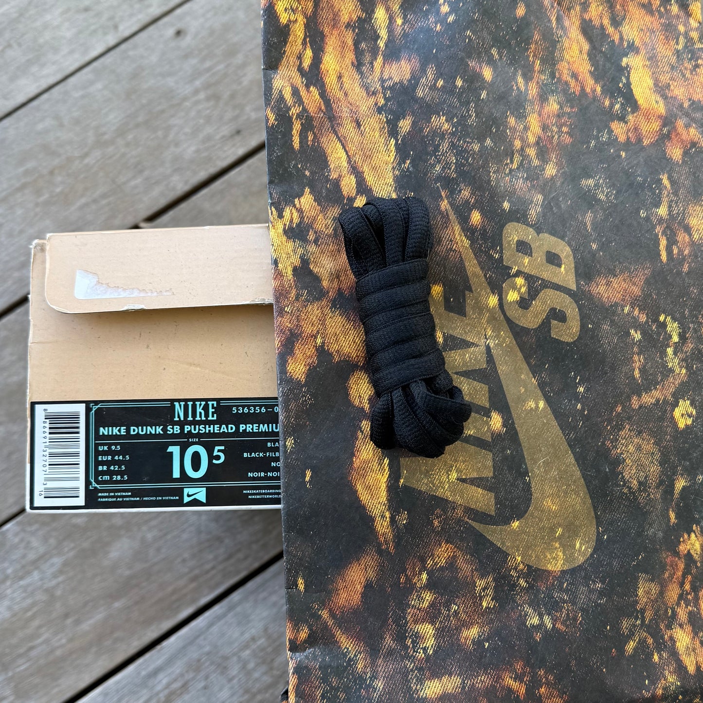 Nike SB Dunk Low Pushead 2 Size 10.5