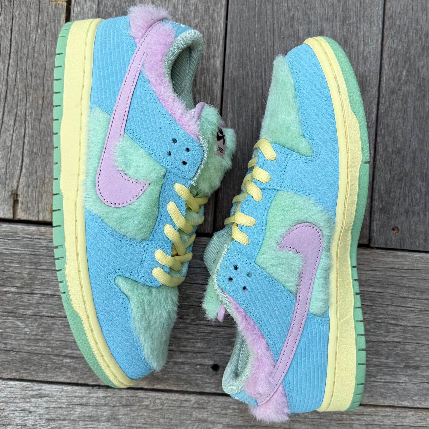 Nike SB Dunk Low Verdy Visty Size 9