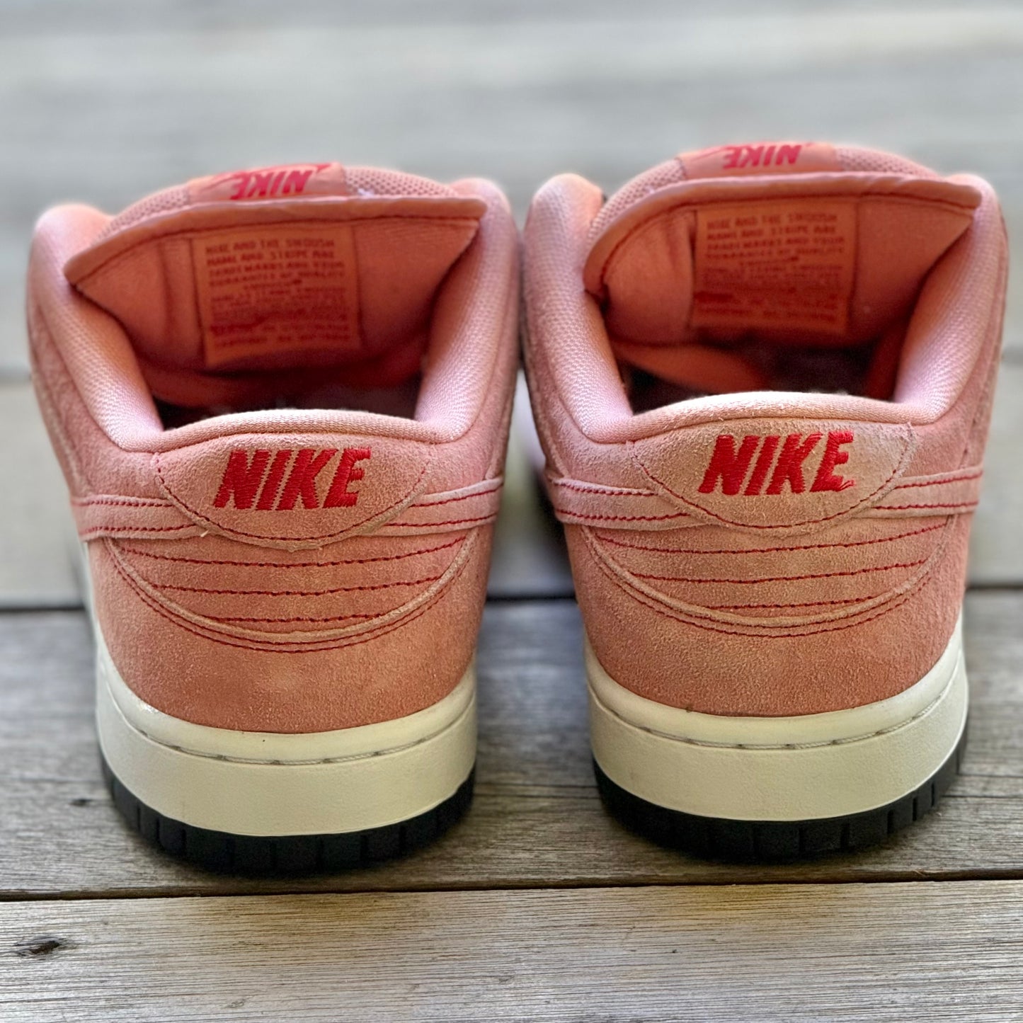 Nike SB Dunk Low Pink Pig Size 9