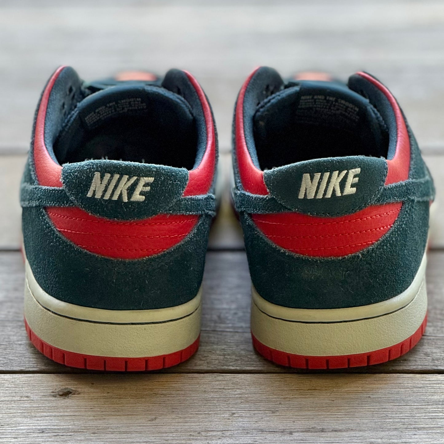 Nike SB Dunk Low Reverse Shark Size 9.5