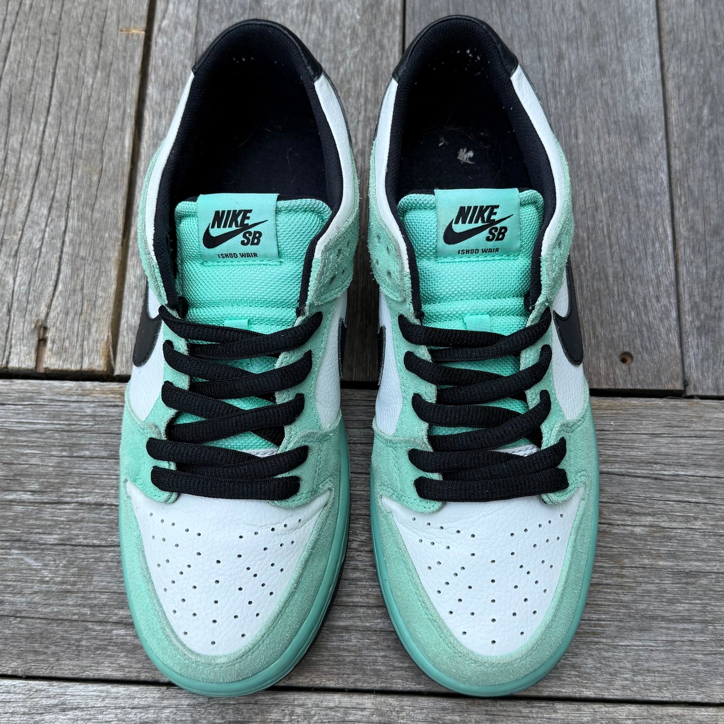Nike SB Dunk Low Sea Crystal Size 9.5