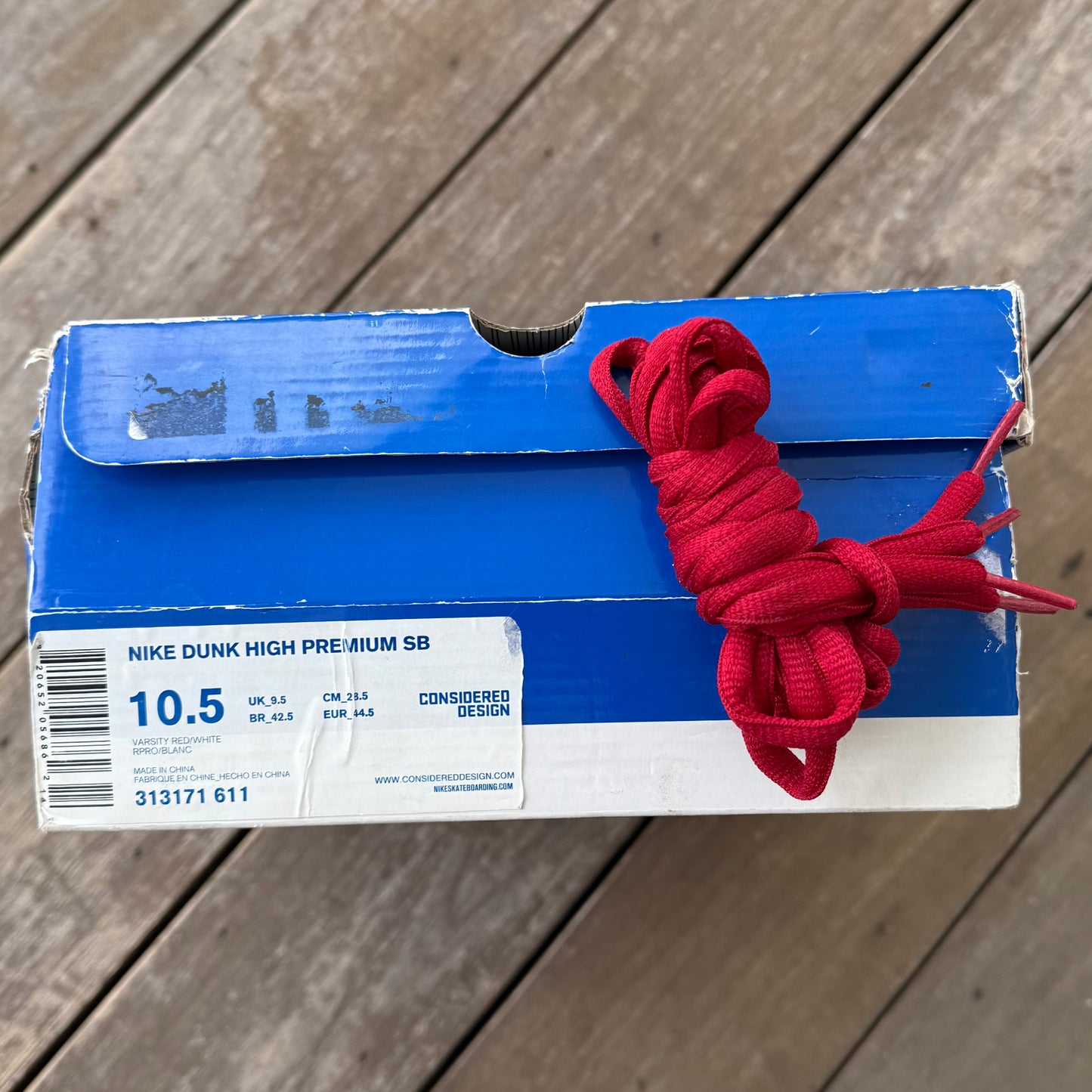 Nike SB Dunk High Bloody Gums Size 10.5