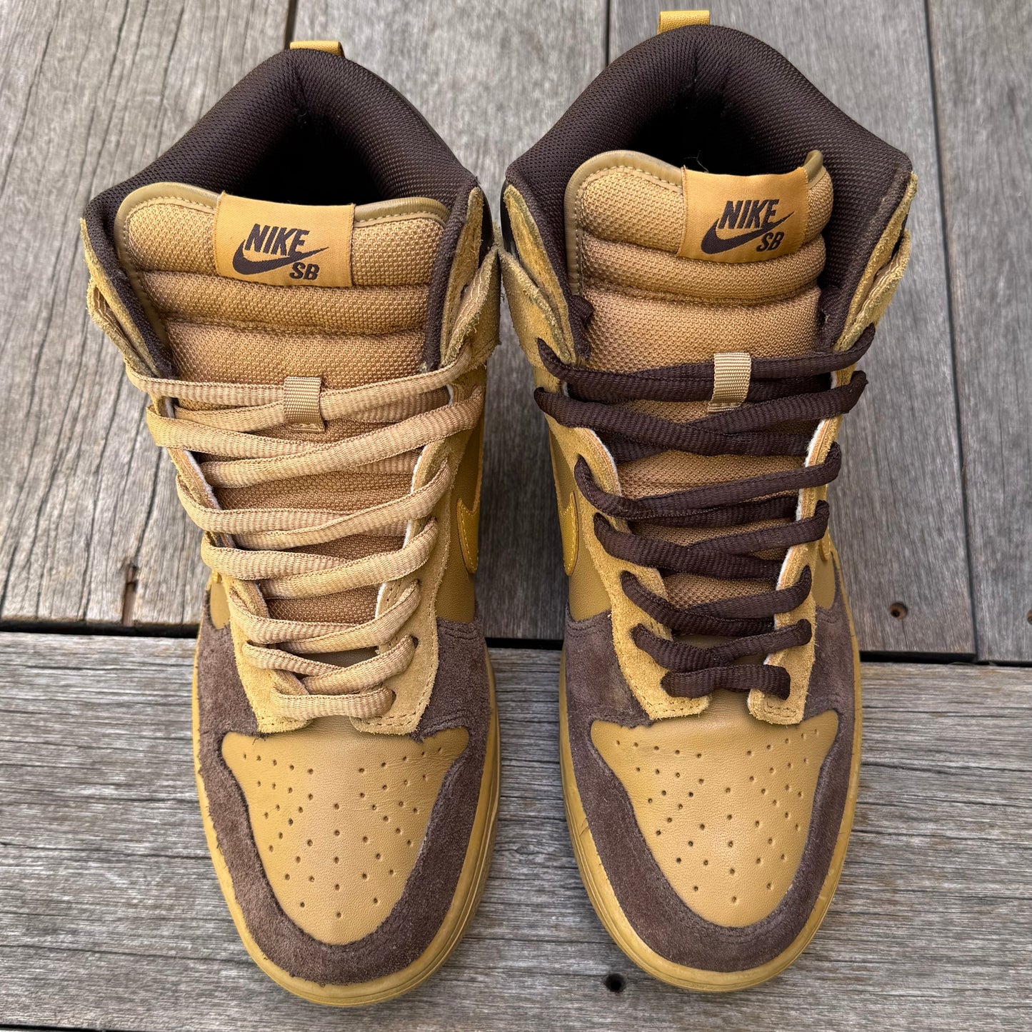 Nike SB Dunk High EMB Wheat Chutney Size 10