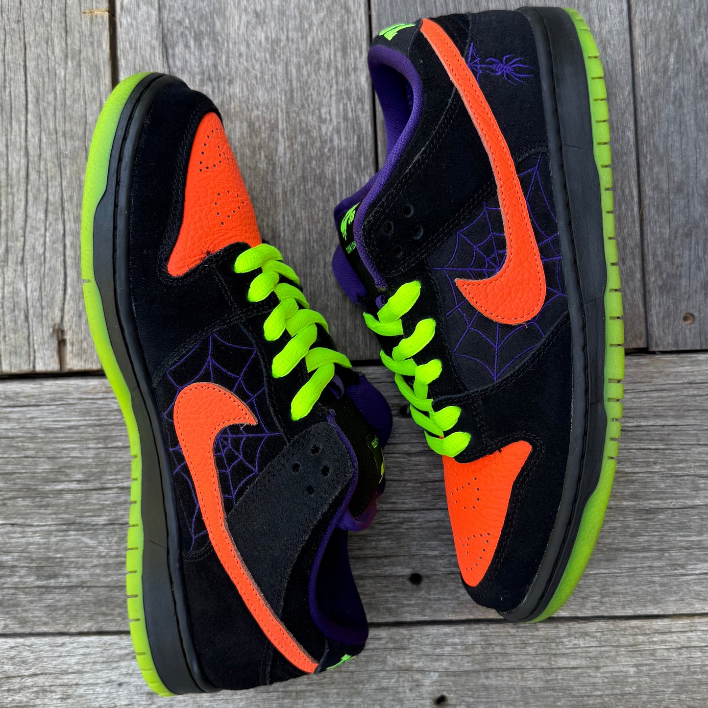 Nike SB Dunk Low Night of Mischief Size 9.5