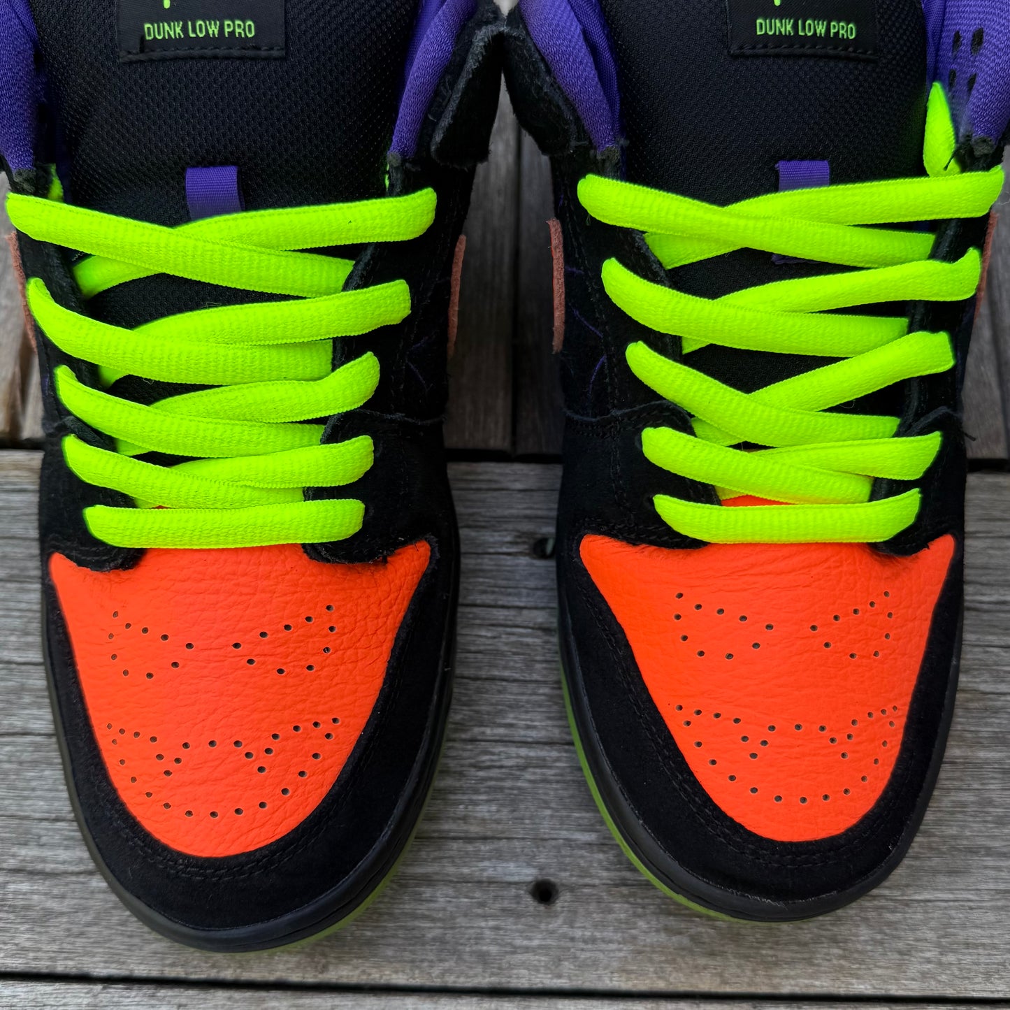 Nike SB Dunk Low Night of Mischief Size 9.5