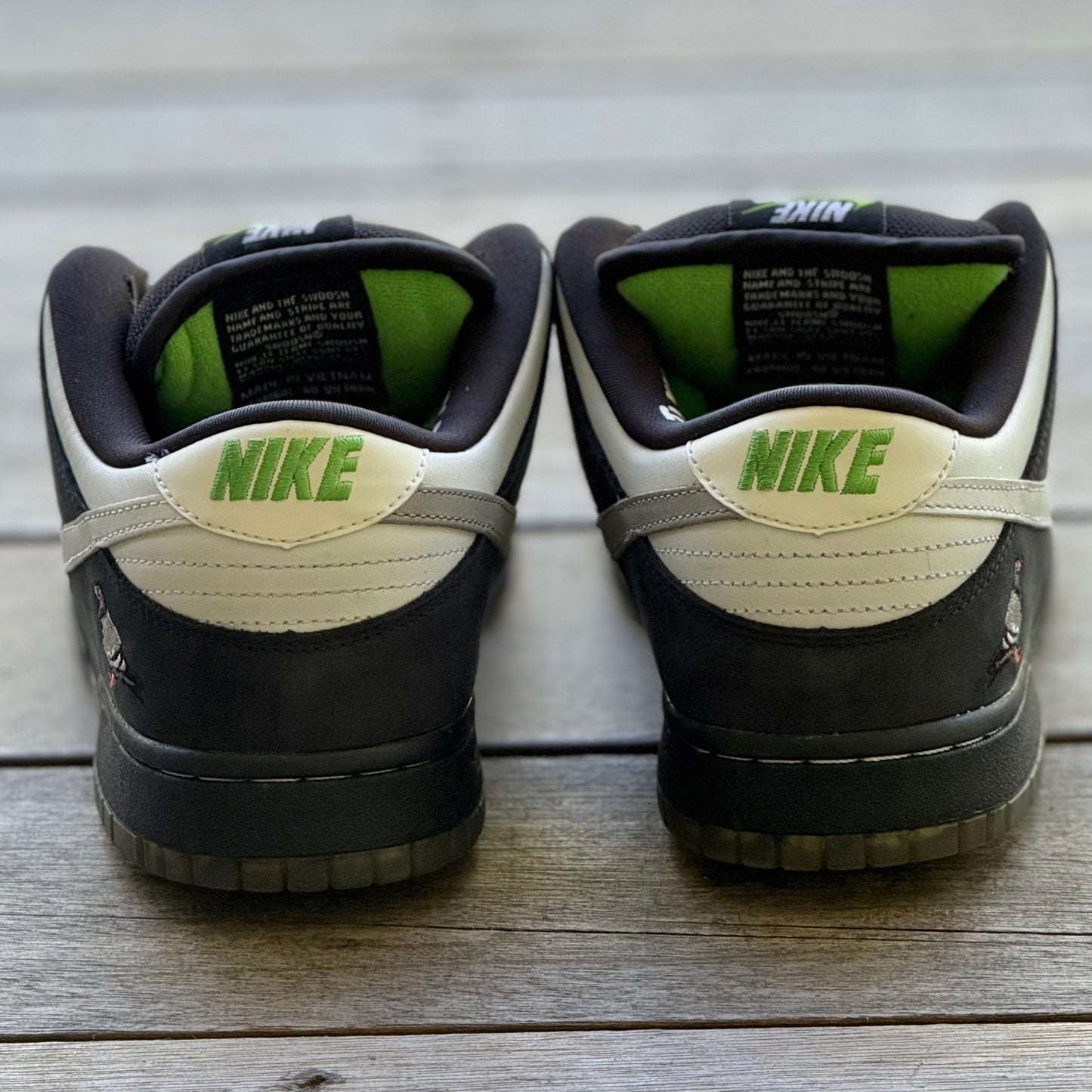 Nike SB Dunk Low Panda Pigeon Size 9.5