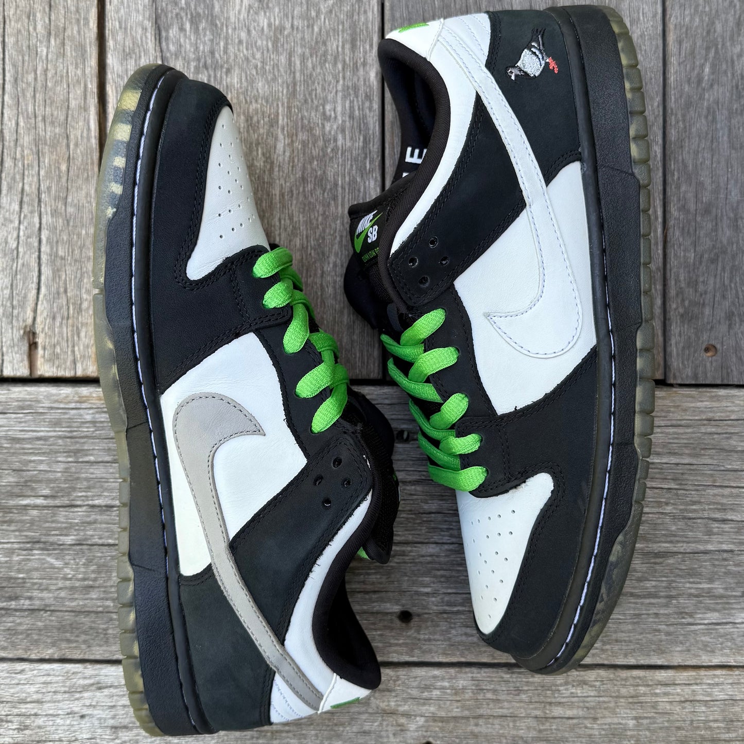 Nike SB Dunk Low Panda Pigeon Size 9.5