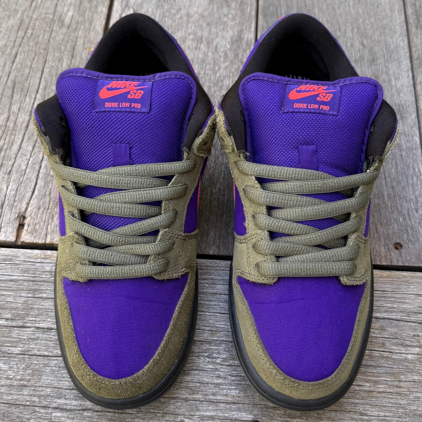 Nike SB Dunk Low Medium Olive Atomic Red Size 8