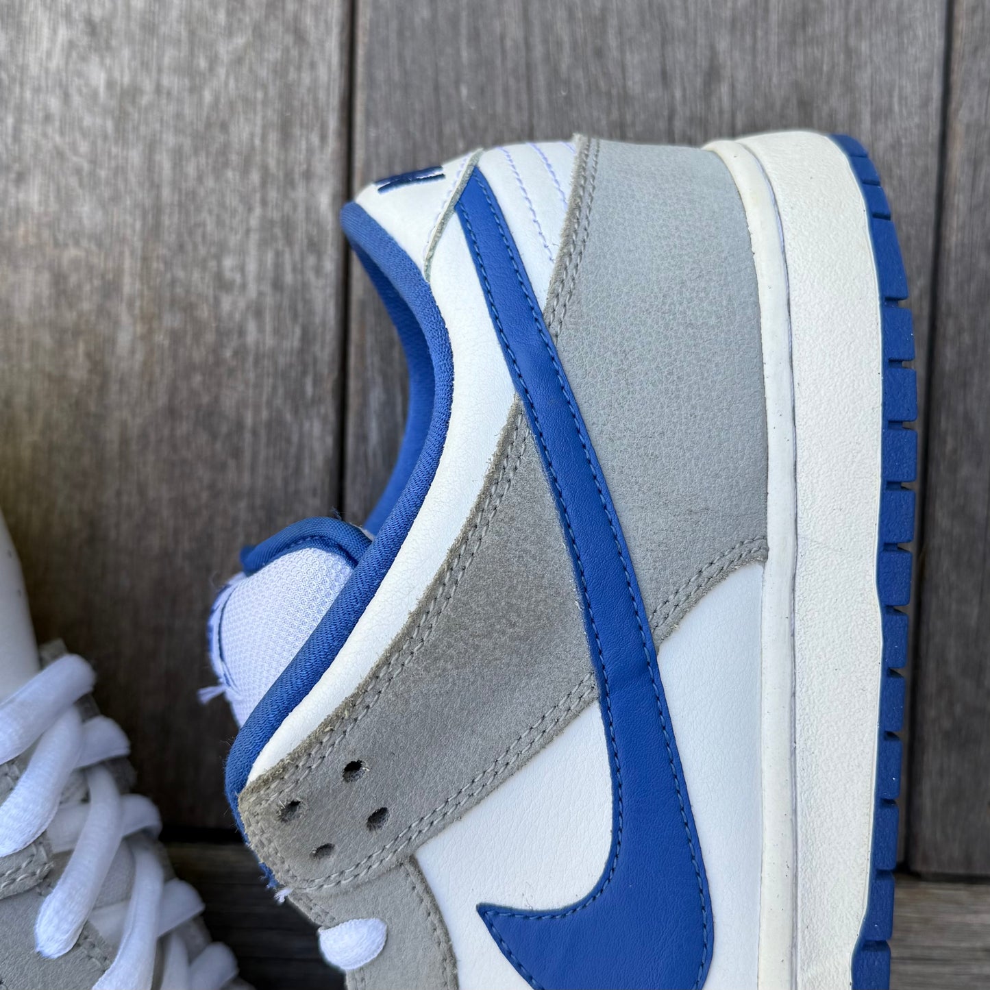 Nike SB Dunk Low Matte Silver Grey Goose Size 11
