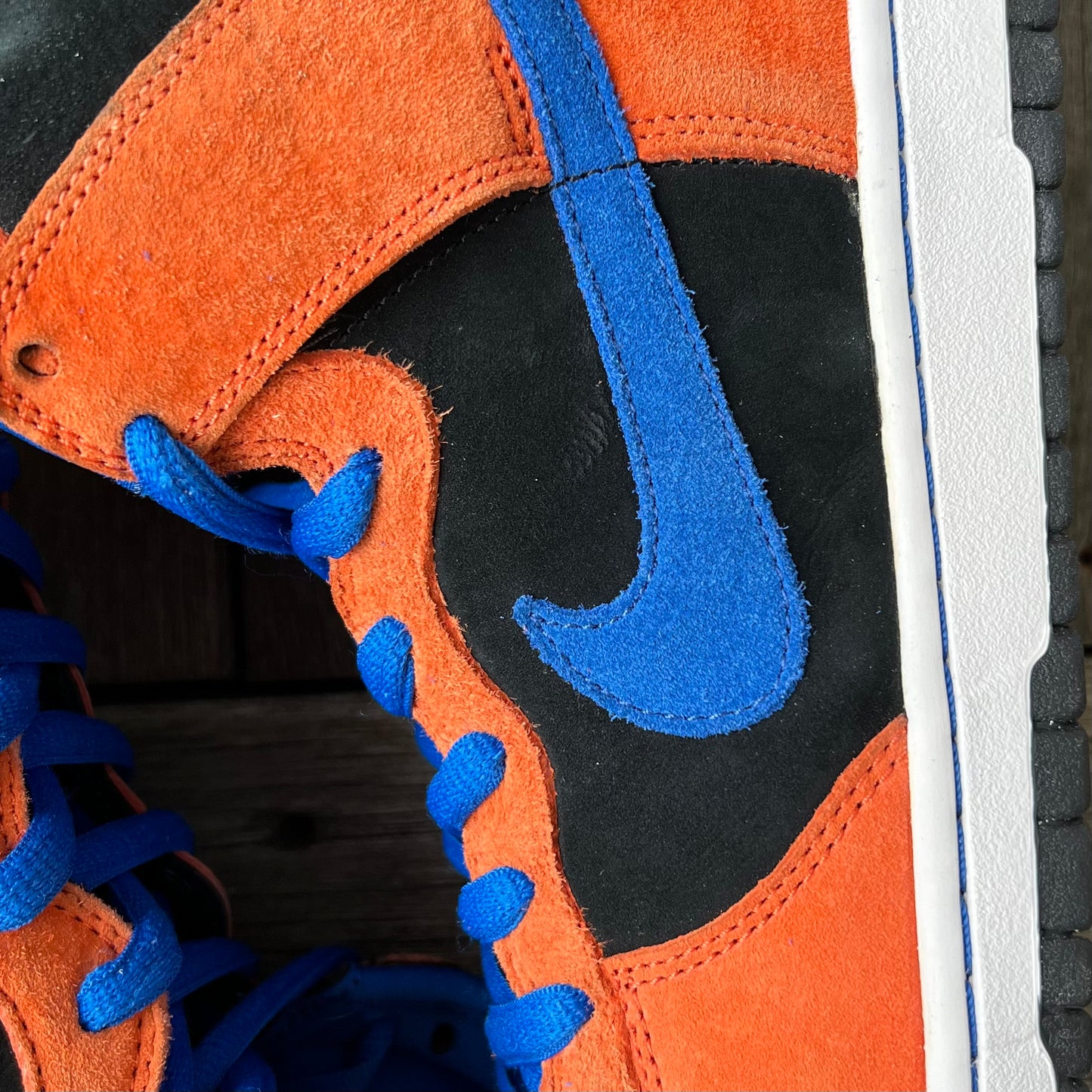 Nike SB Dunk High Knicks Size 10.5