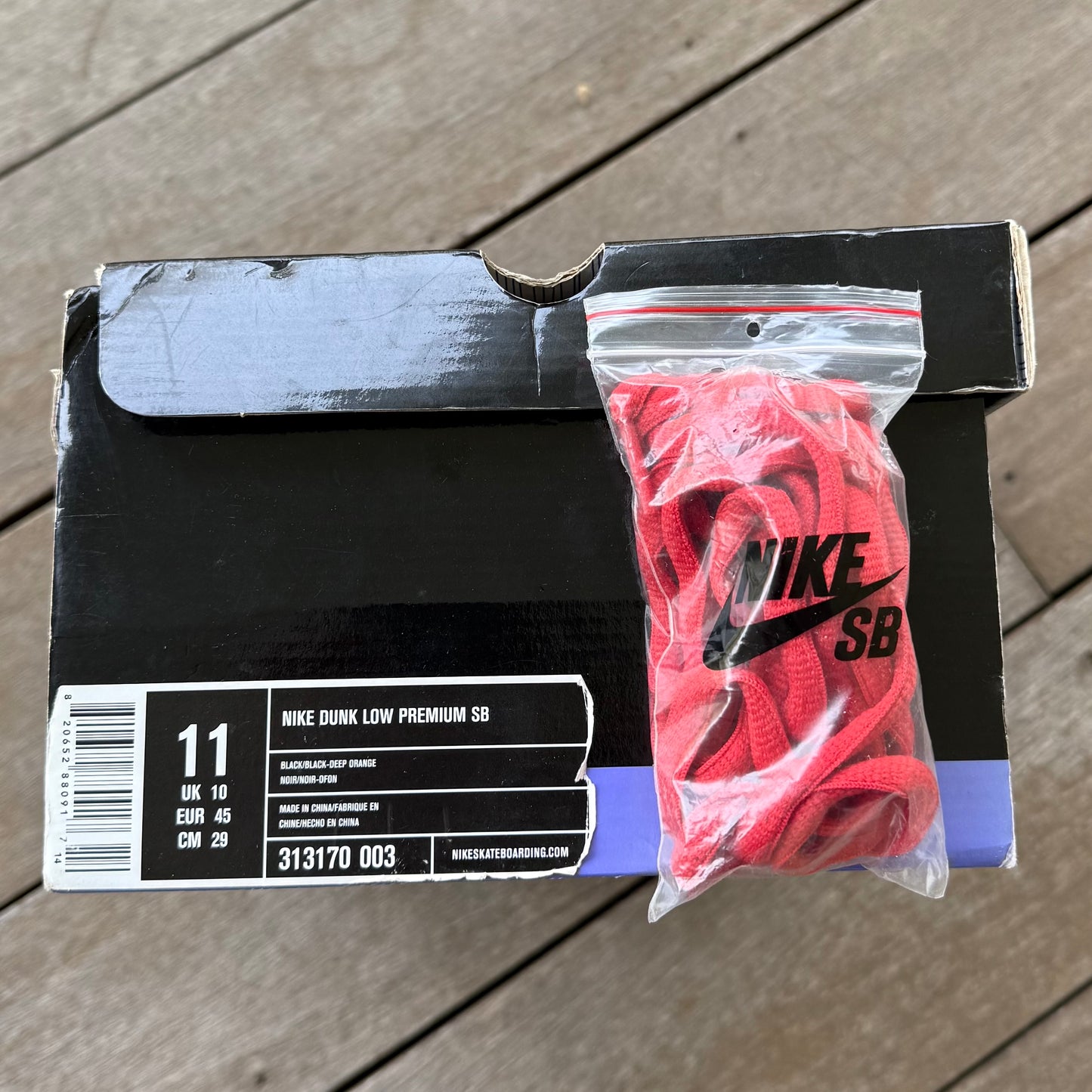 Nike SB Dunk Low Hawaii Size 11