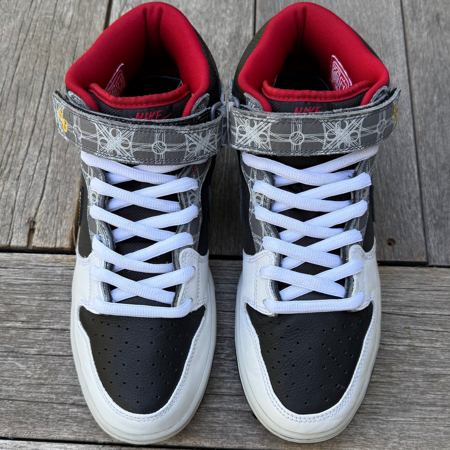 Nike SB Dunk Mid Beijing Size 10