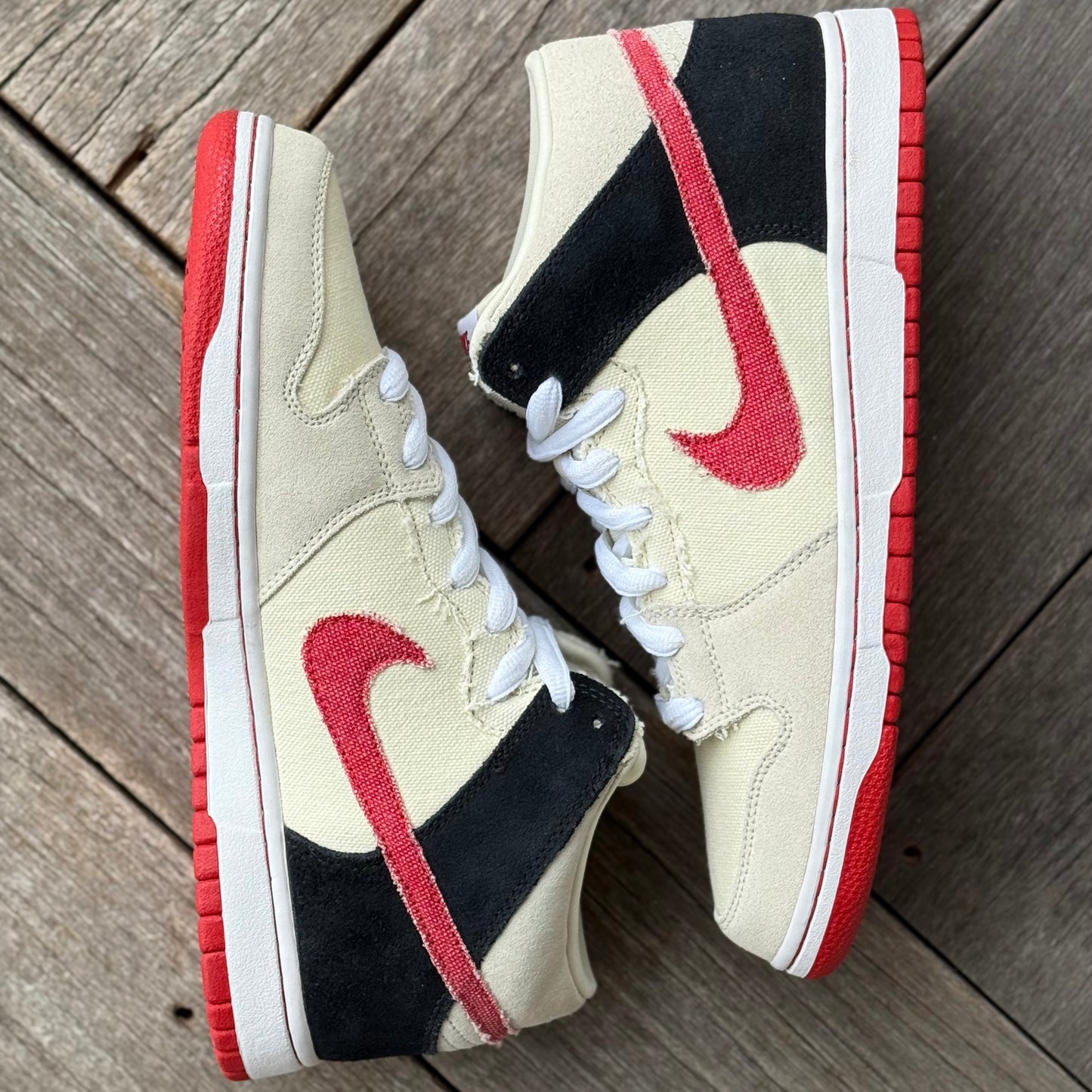 Nike SB Dunk Mid Ryu Street Fighter Size 9.5