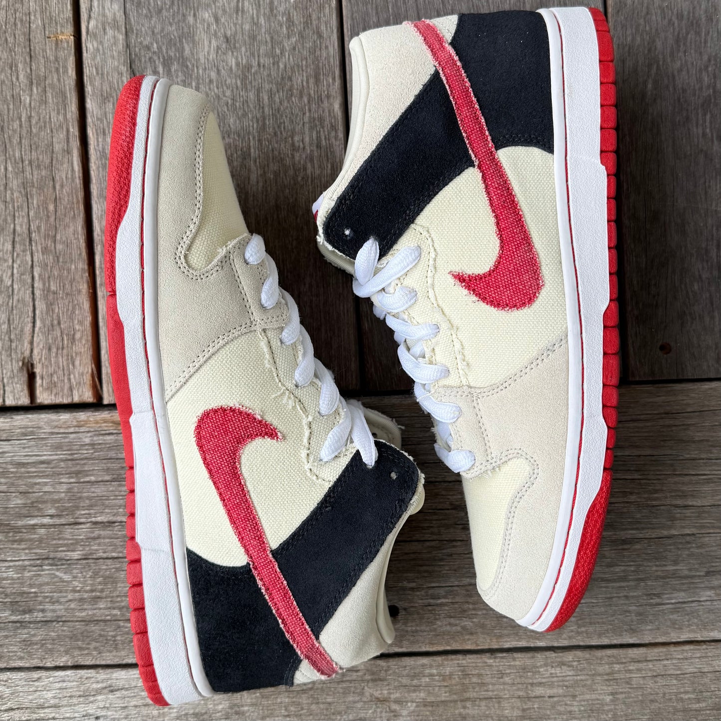Nike SB Dunk Mid Ryu Street Fighter Size 9.5