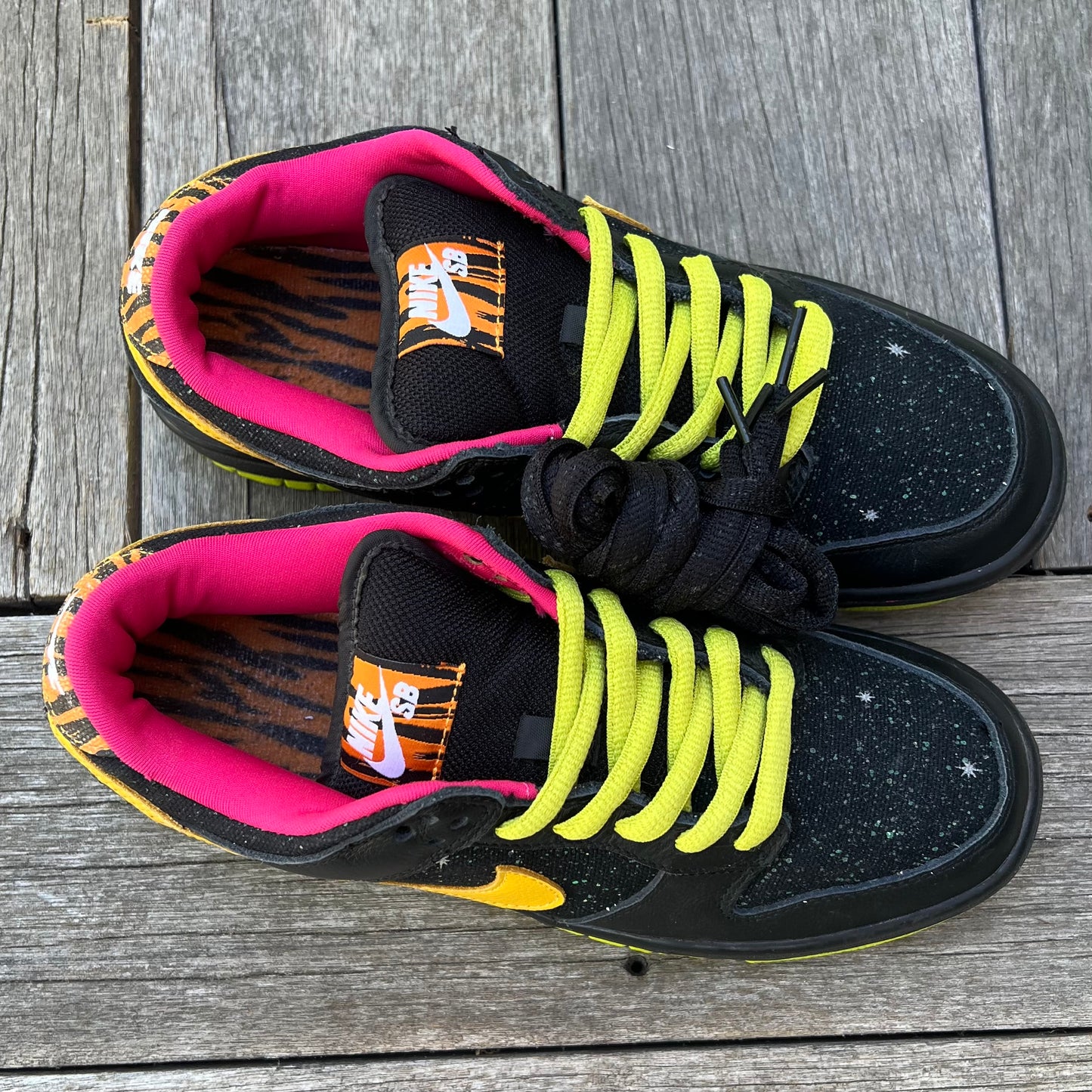 Nike SB Dunk Low Space Tiger Size 8