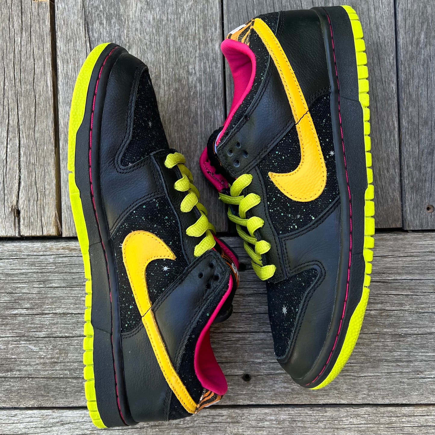 Nike SB Dunk Low Space Tiger Size 8