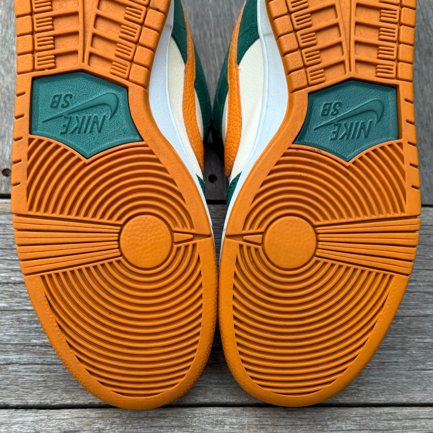 Nike SB Dunk Low Kumquat Legion Pine Size 9