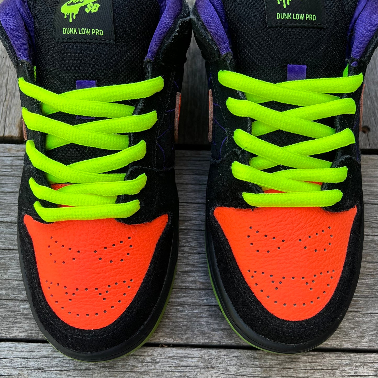 Nike SB Dunk Low Night of Mischief Size 9